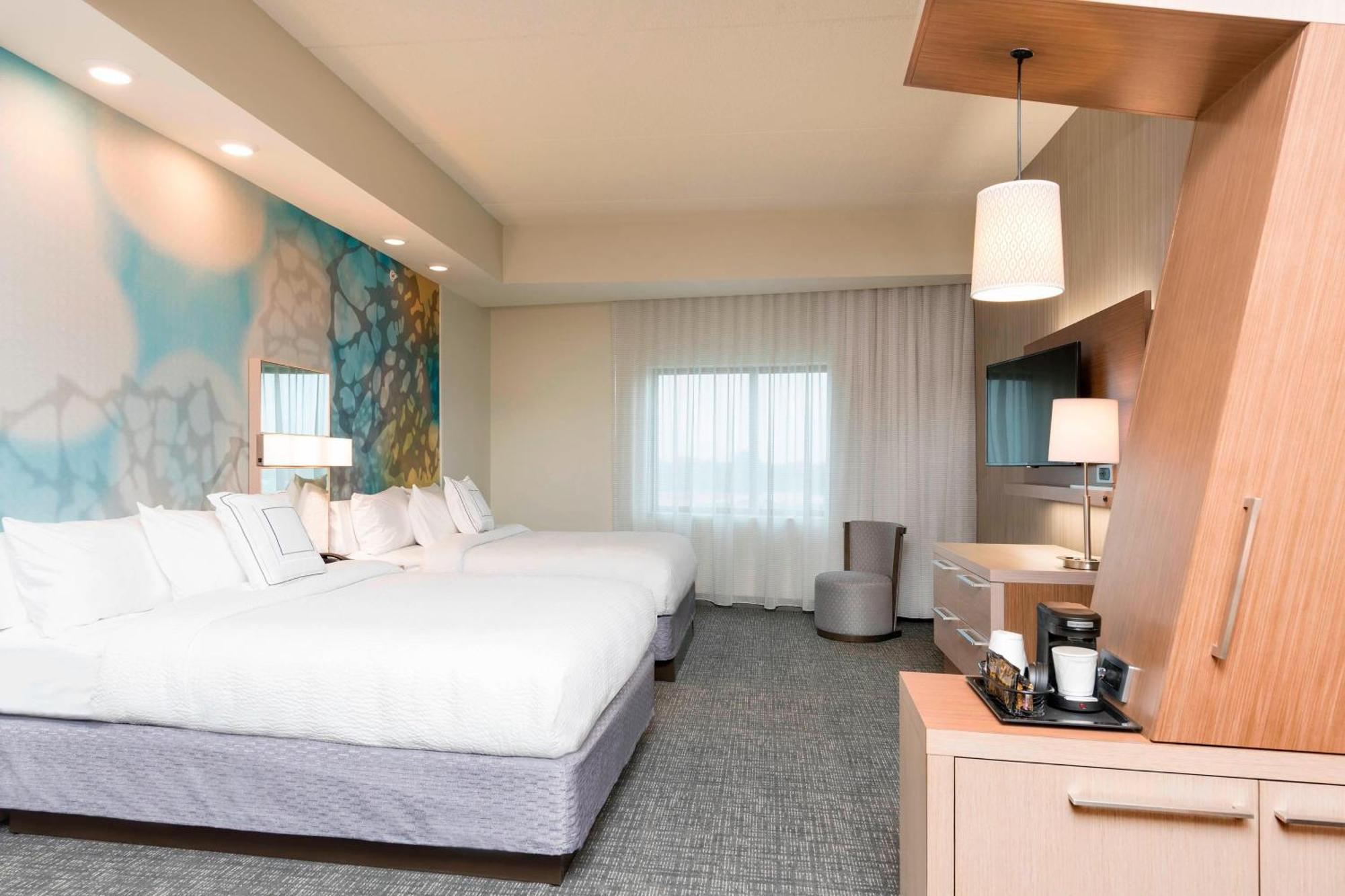 Courtyard By Marriott Mt. Pleasant At Central Michigan University Mount Pleasant Esterno foto