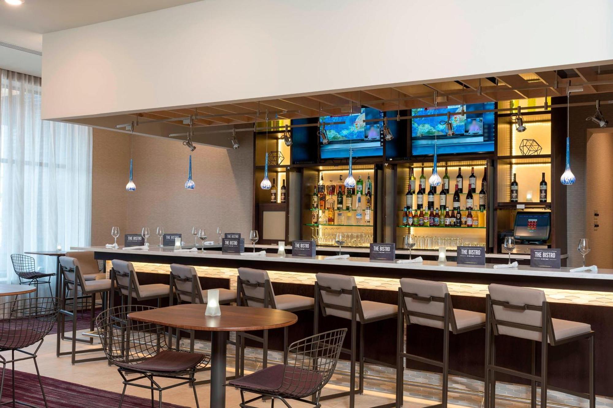 Courtyard By Marriott Mt. Pleasant At Central Michigan University Mount Pleasant Esterno foto