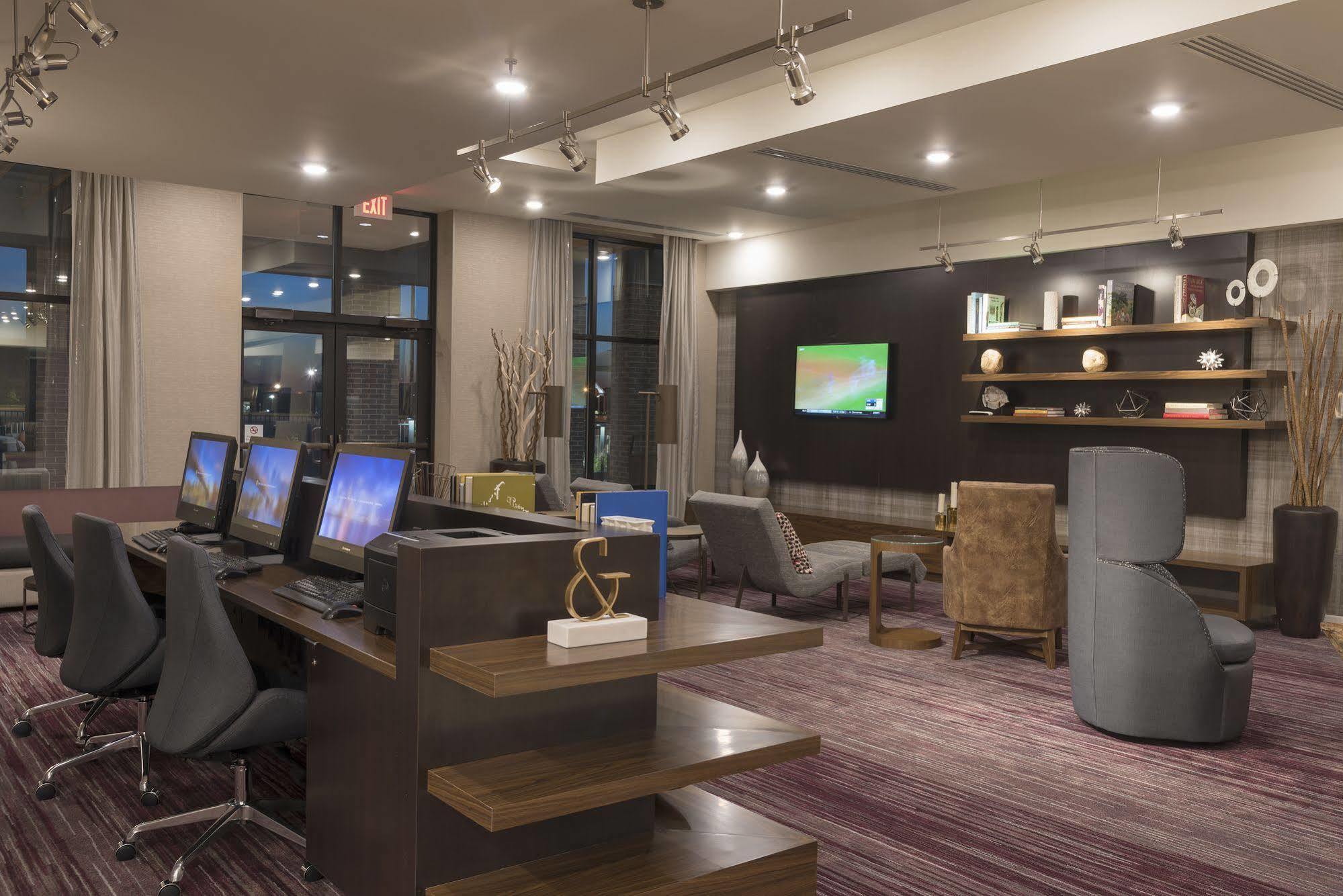 Courtyard By Marriott Mt. Pleasant At Central Michigan University Mount Pleasant Esterno foto