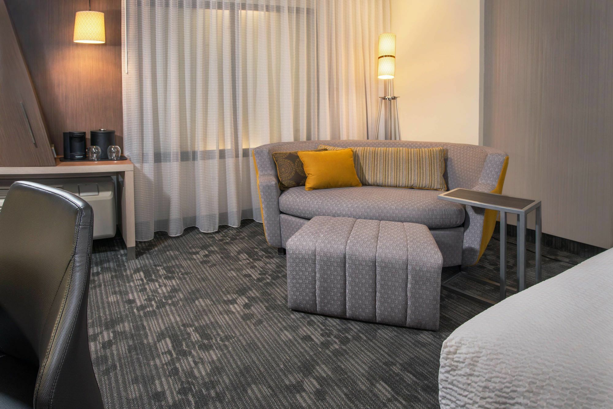 Courtyard By Marriott Mt. Pleasant At Central Michigan University Mount Pleasant Esterno foto